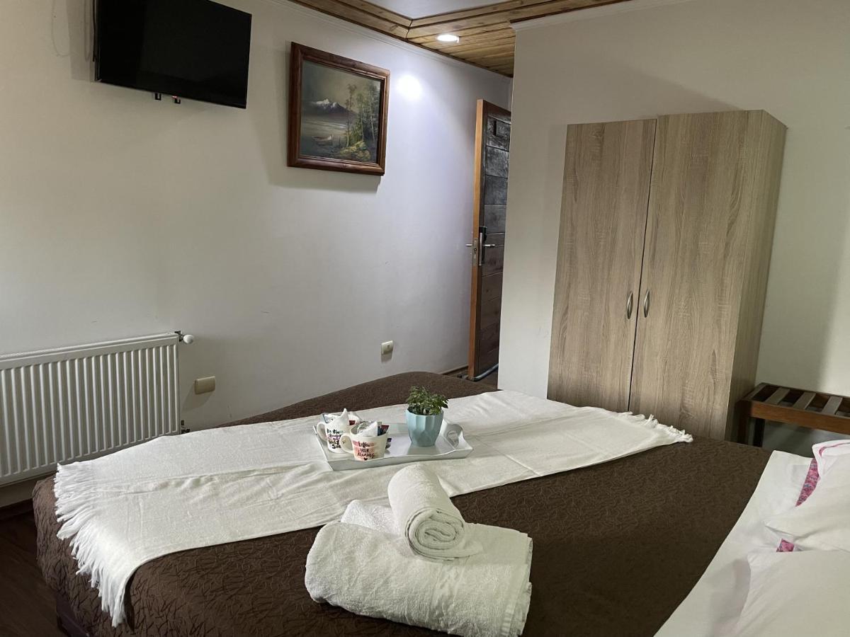 3 Arriendo Habitacion Doble Con Bano Privado De Ex Hotel Puerto Varas Zewnętrze zdjęcie